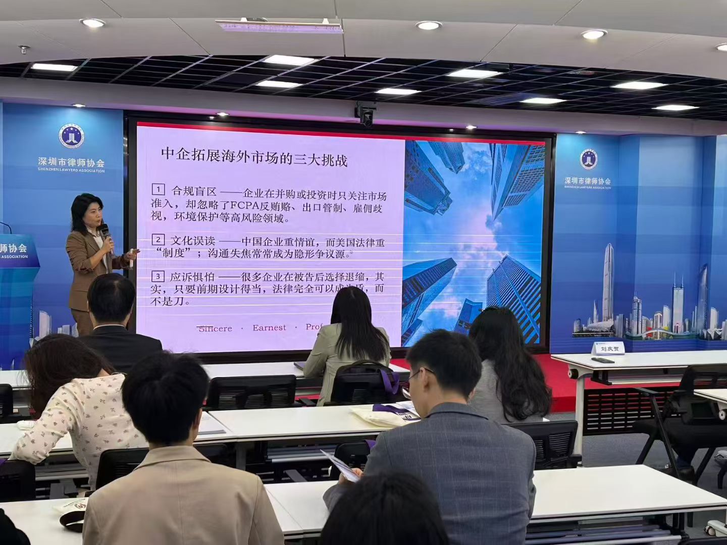 1762932146145474.jpg 1.jpg